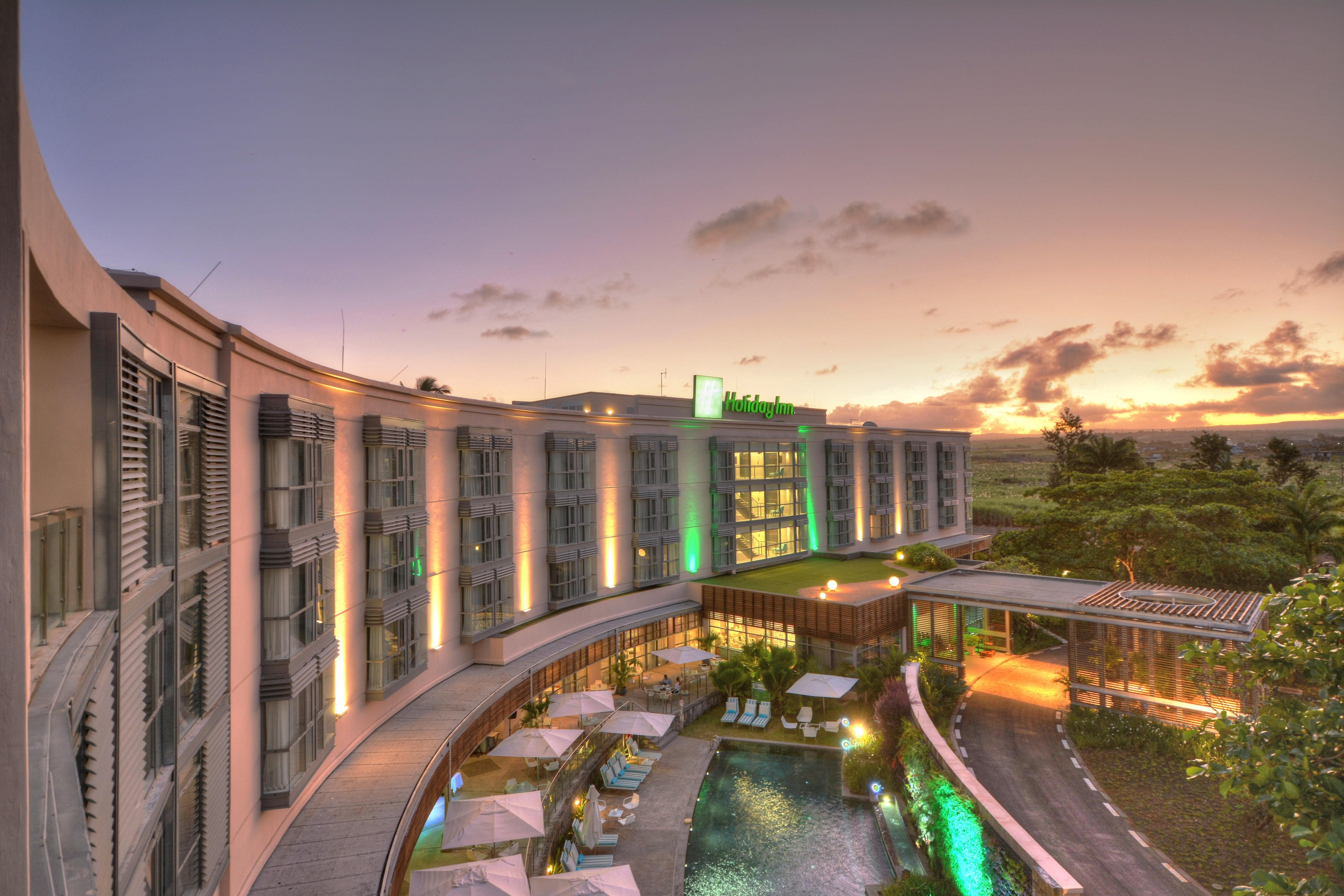 Holiday Inn Mauritius Mon Tresor By Ihg Plaine Magnien Ngoại thất bức ảnh