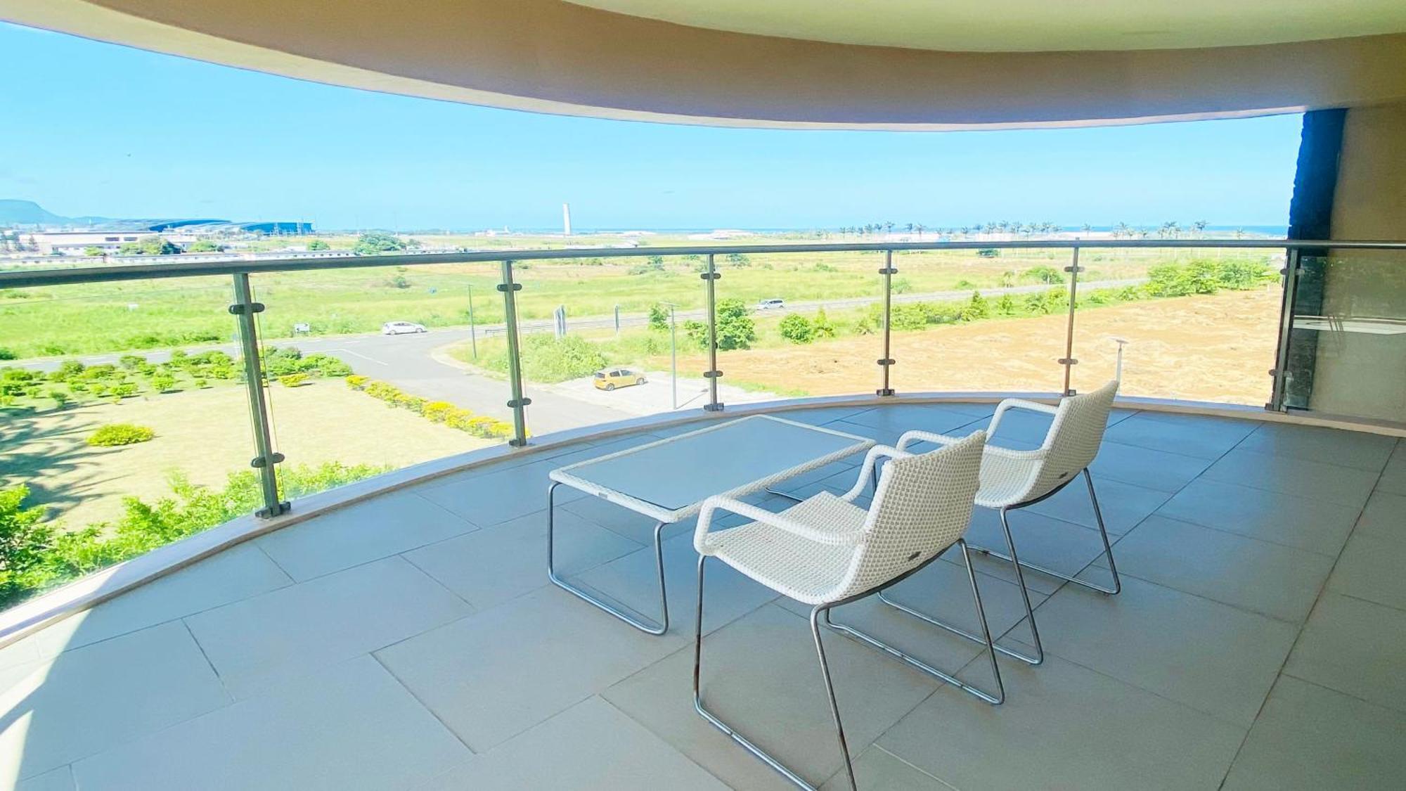 Holiday Inn Mauritius Mon Tresor By Ihg Plaine Magnien Ngoại thất bức ảnh